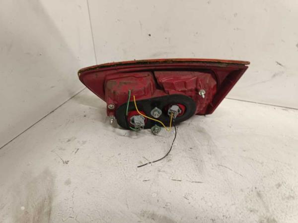 FEU ARRIERE GAUCHE MITSUBISHI LANCER 2008-2016 - Vue 2